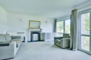 Photo 4- click for photo gallery